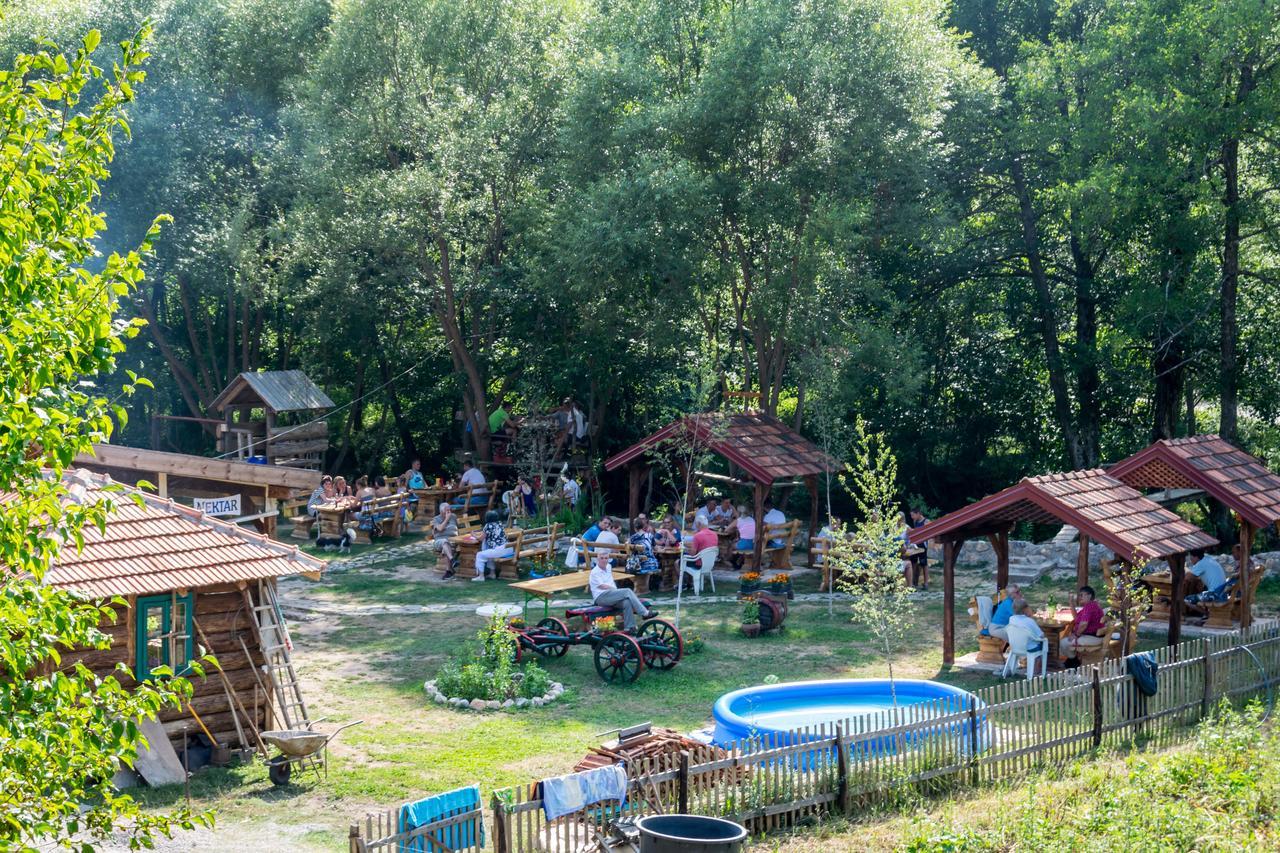 Seoski Turizam Zilicina Rogatica Bagian luar foto