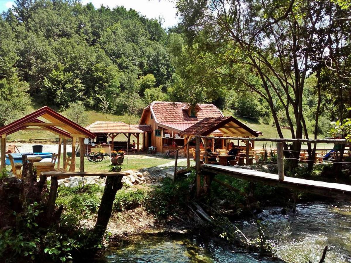 Seoski Turizam Zilicina Rogatica Bagian luar foto